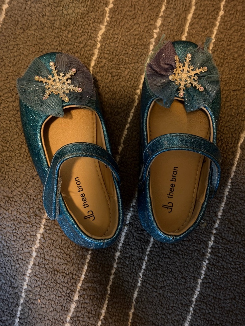 Thee Bron Girls' Glitter Blue Snowflake Mary Jane Dress Shoes toddler 9